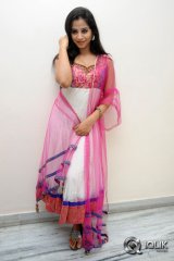 Swathi Deekshith at Ladies and Gentlemen Movie Song Launch